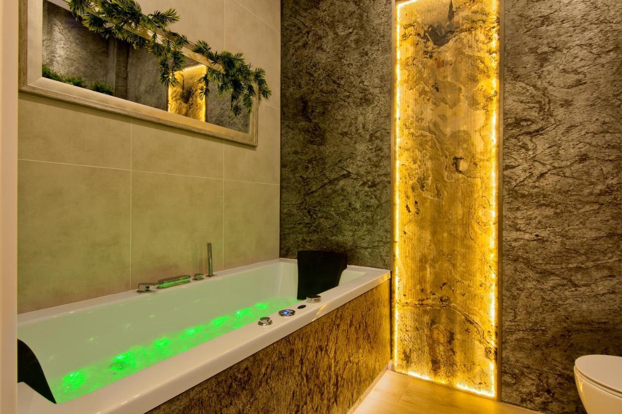 Silver Shine Jacuzzi Cracovia Esterno foto