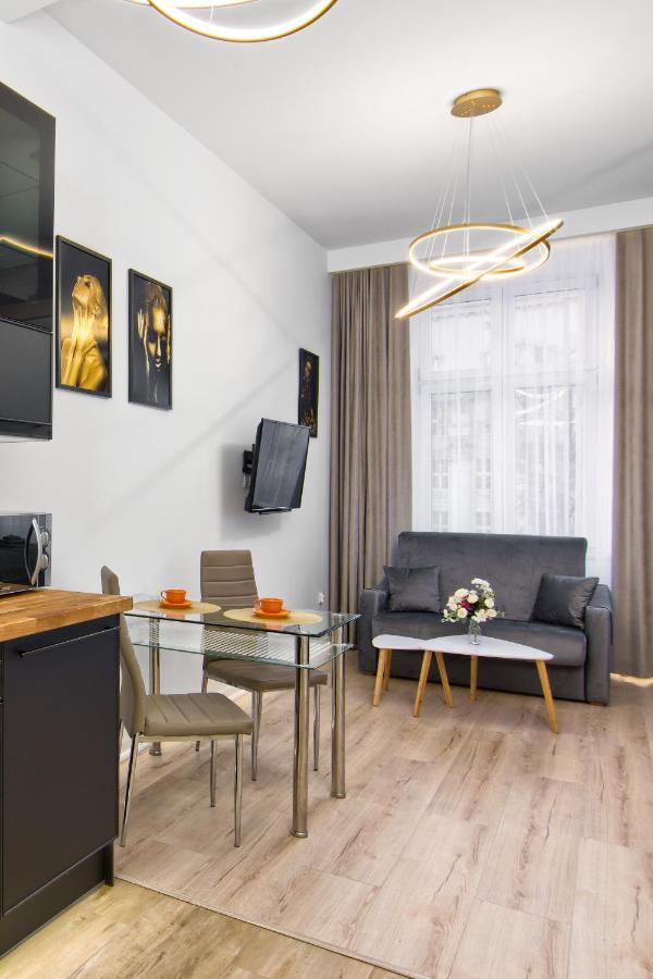 Silver Shine Jacuzzi Cracovia Esterno foto